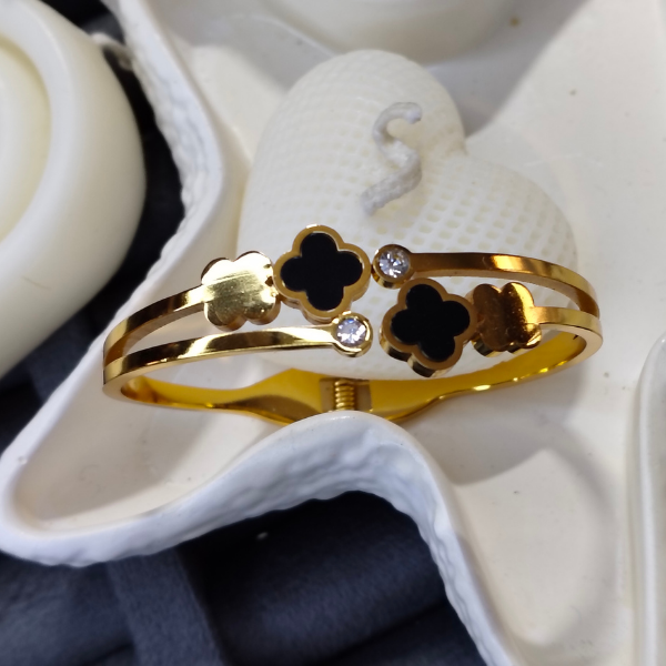 Trendy Kids Bracelet – 18K Gold Plated, Anti-Tarnish, Waterproof, Everyday Minimalist Jewelry (GOLD)