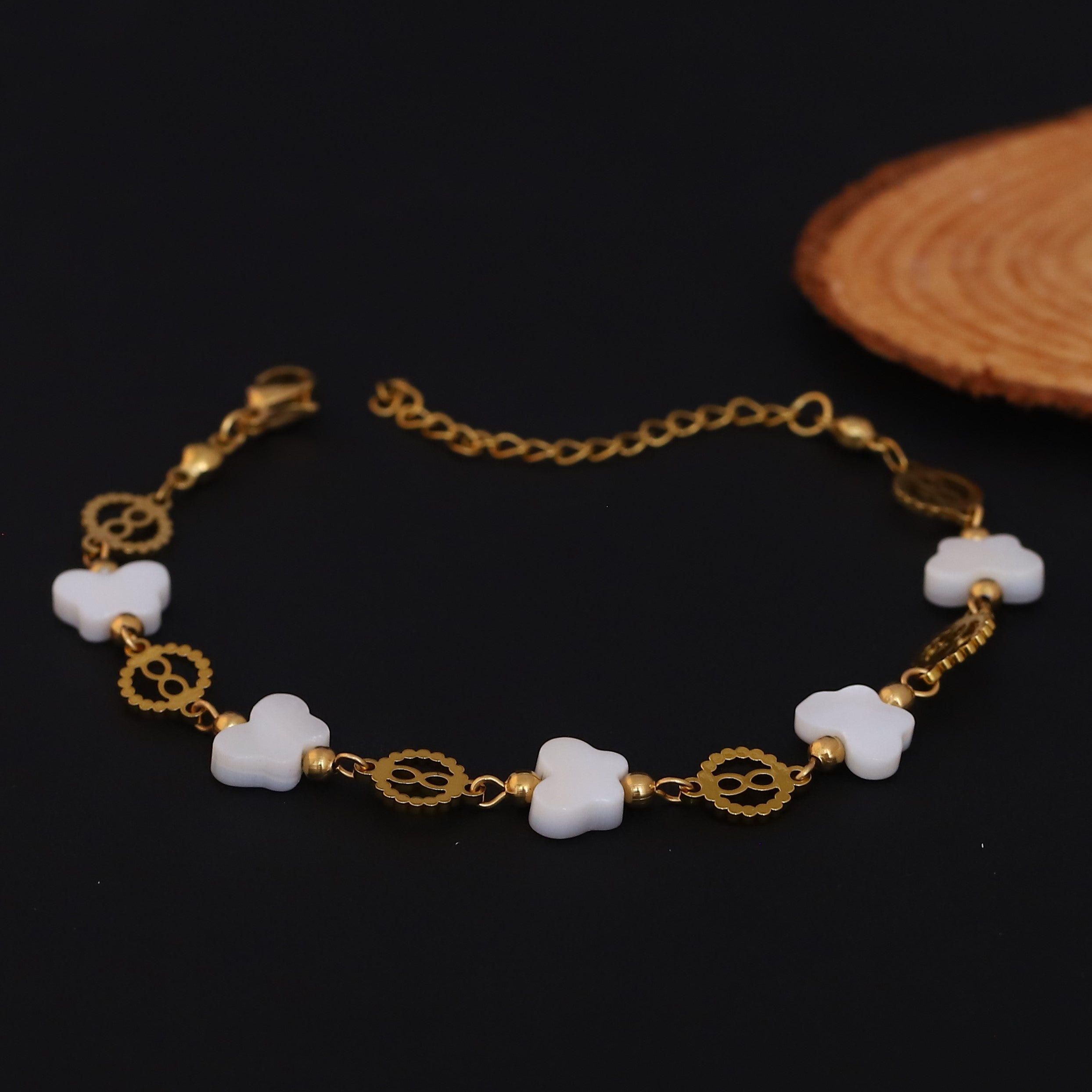 Butterfly Charms Chain Bracelet Gold Plated – Single Layer, Anti-Tarnish, Waterproof (GOLD)