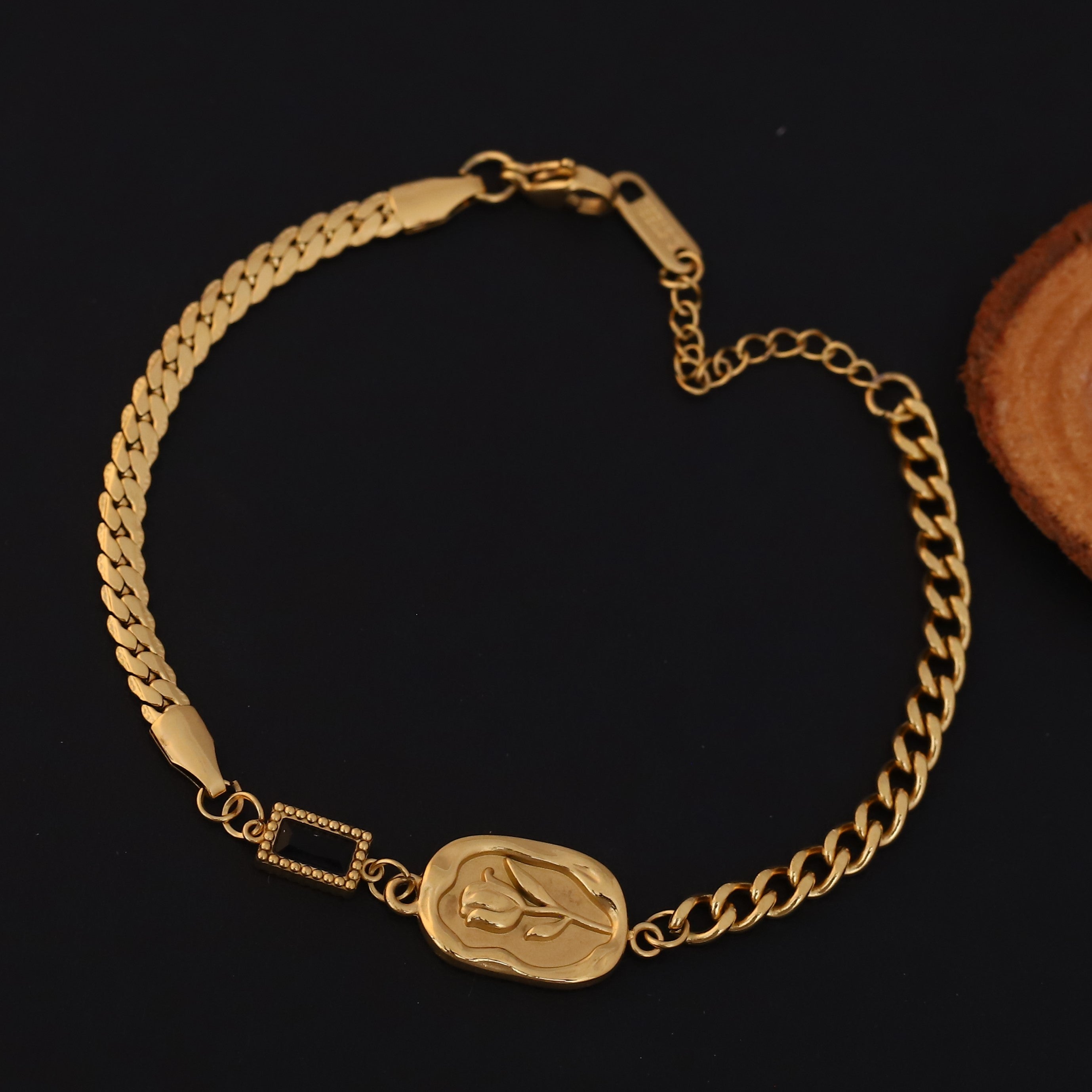 Rose Black Stone Chain Bracelet Gold Plated – Single Layer, Anti-Tarnish, Waterproof (GOLD)