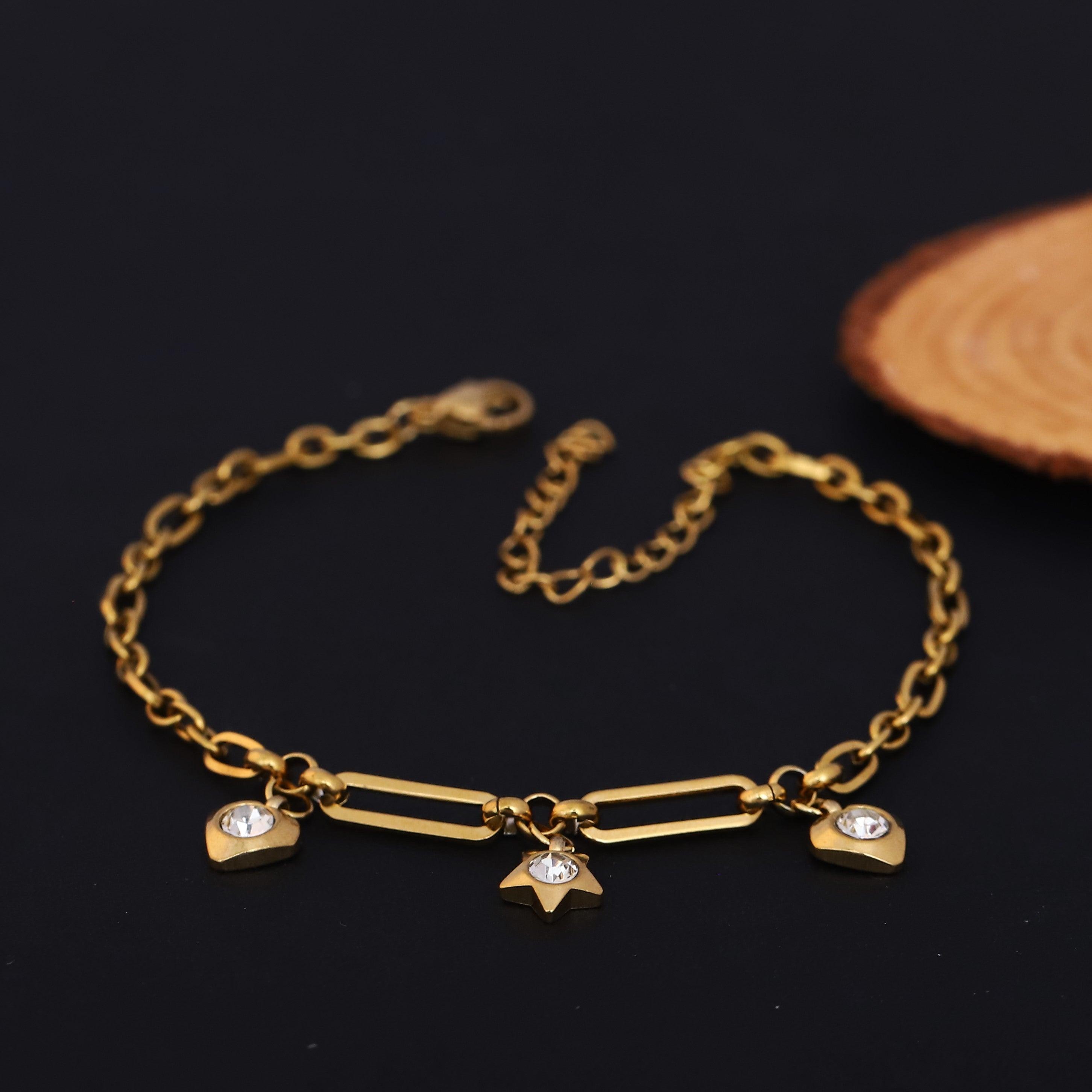 Charms Chain Bracelet Gold Plated – Single Layer, Anti-Tarnish, Waterproof, Minimalist Style (GOLD)