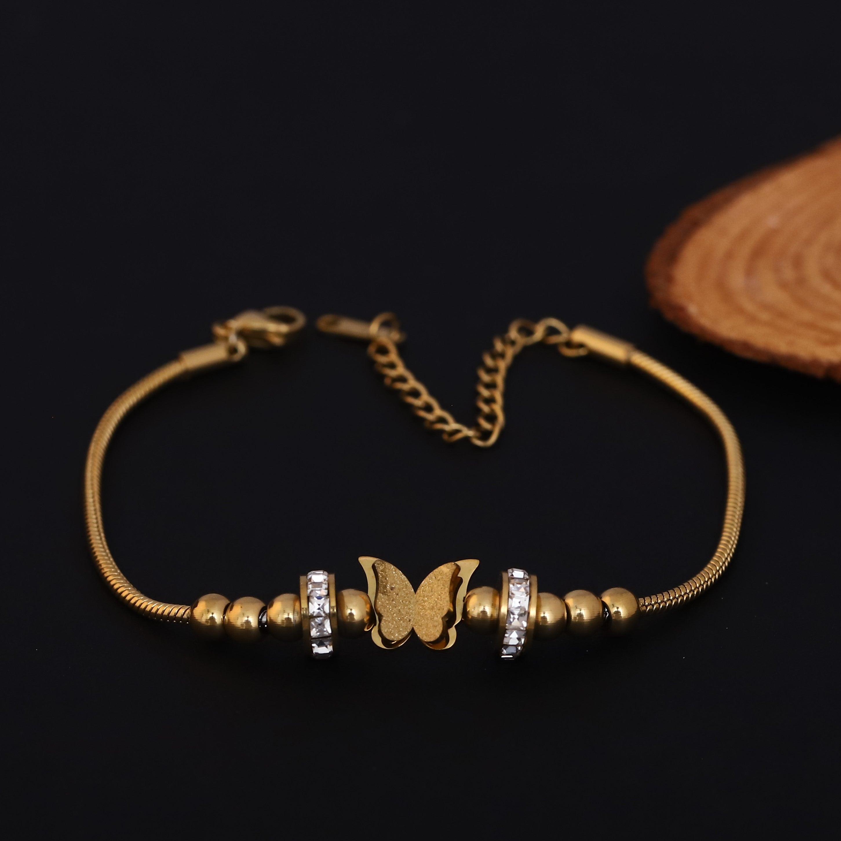 Butterfly Charms Chain Bracelet Gold Plated – Single Layer, Anti-Tarnish, Waterproof, Minimalist Style (GOLD)