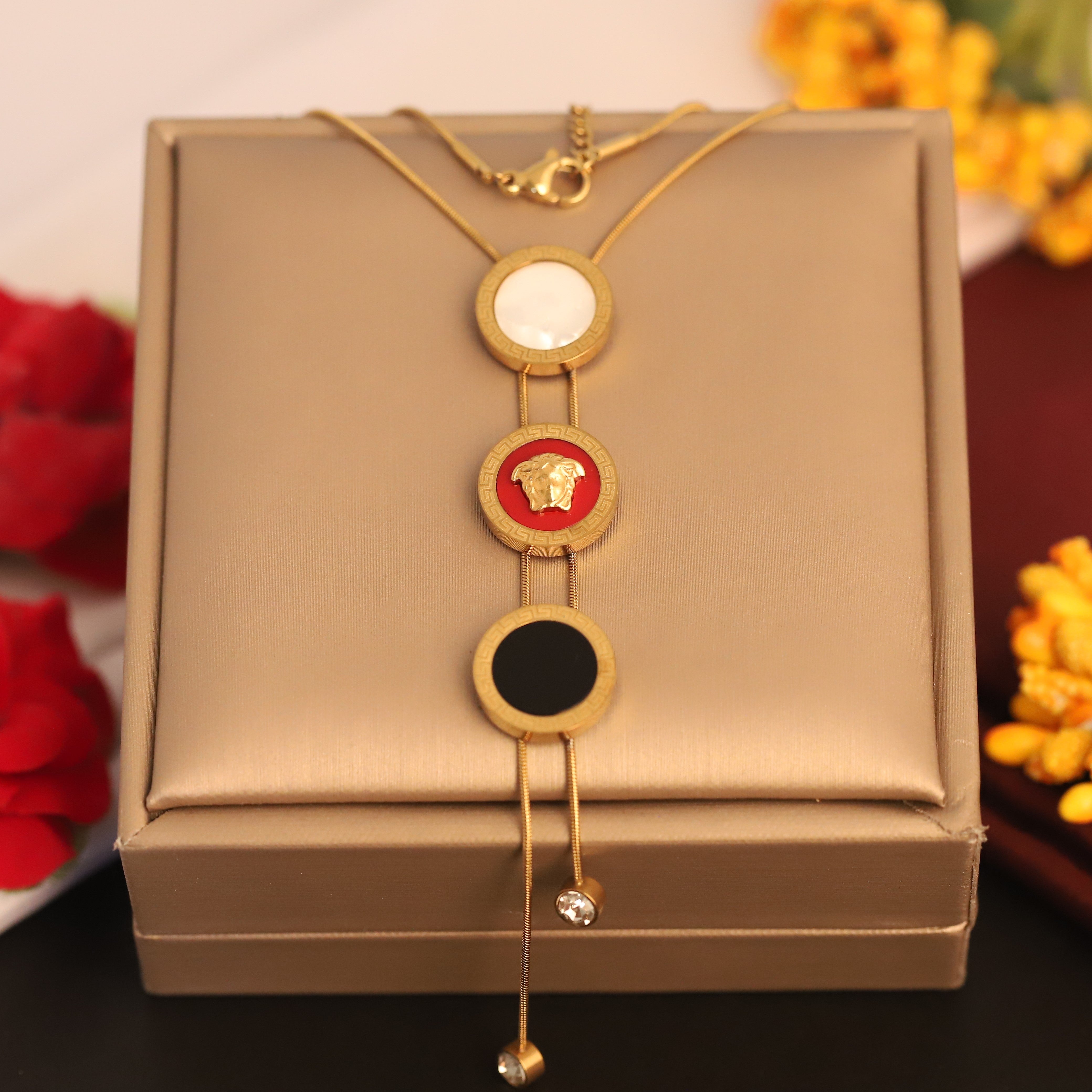 Trendy Charm Multi Color Chain Gold Plated – Single Layer, Anti-Tarnish, Waterproof, Minimalist Style (GOLD)