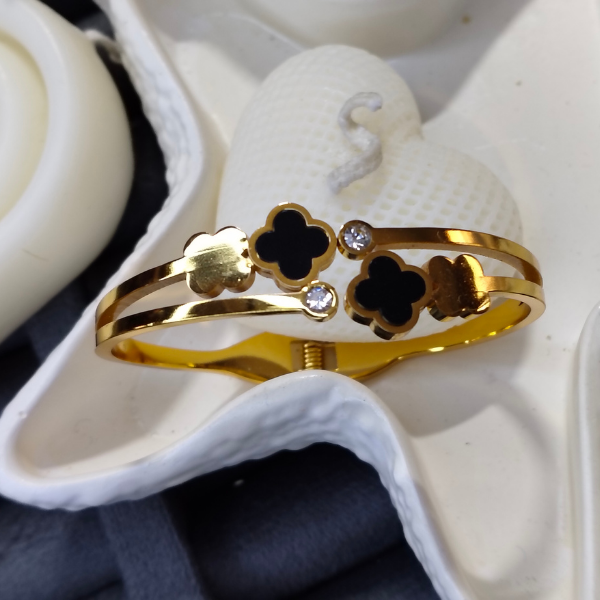 Trendy Kids Bracelet – 18K Gold Plated, Anti-Tarnish, Waterproof, Everyday Minimalist Jewelry (GOLD)