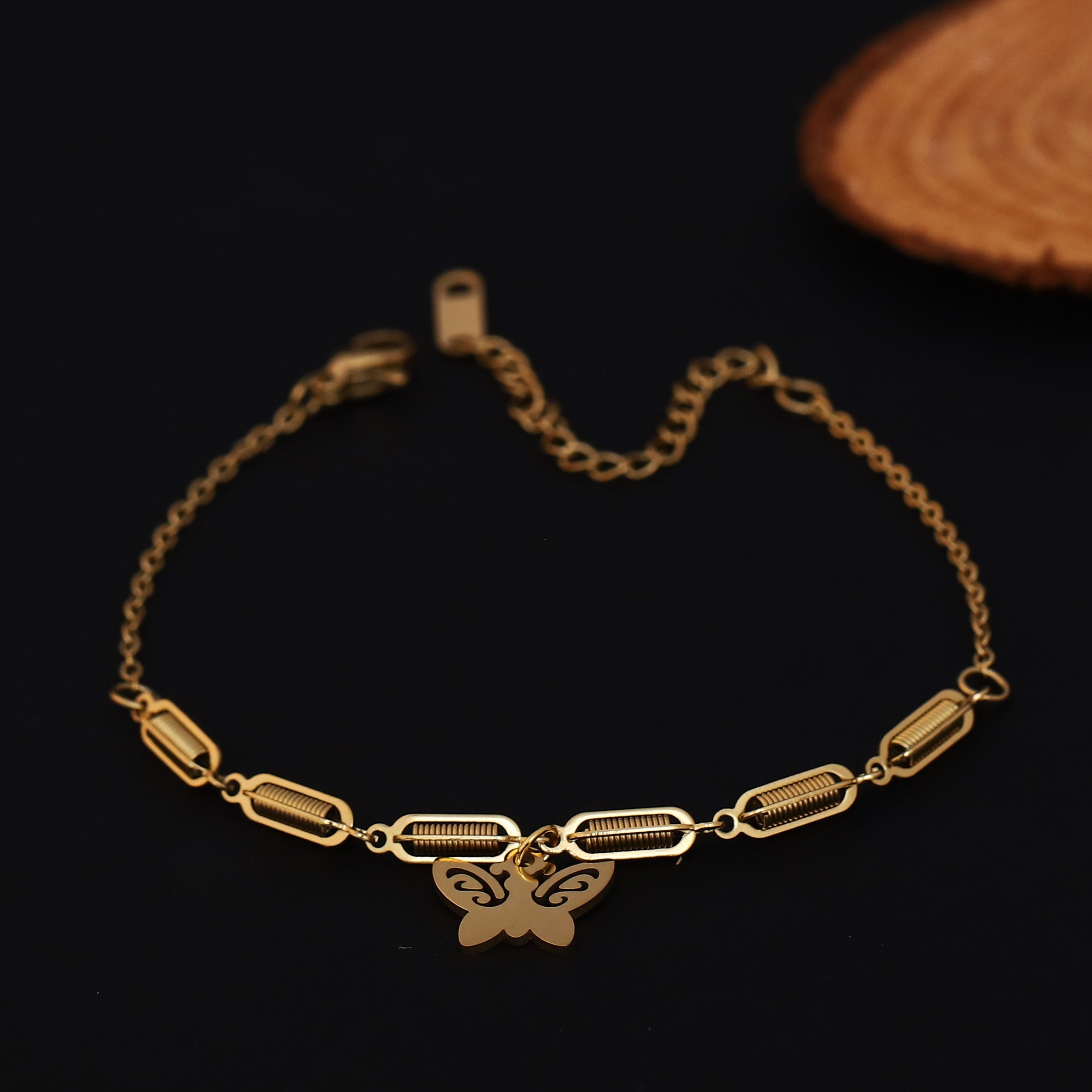 Butterfly Chain Bracelet Gold Plated – Single Layer, Anti-Tarnish, Waterproof(GOLD)