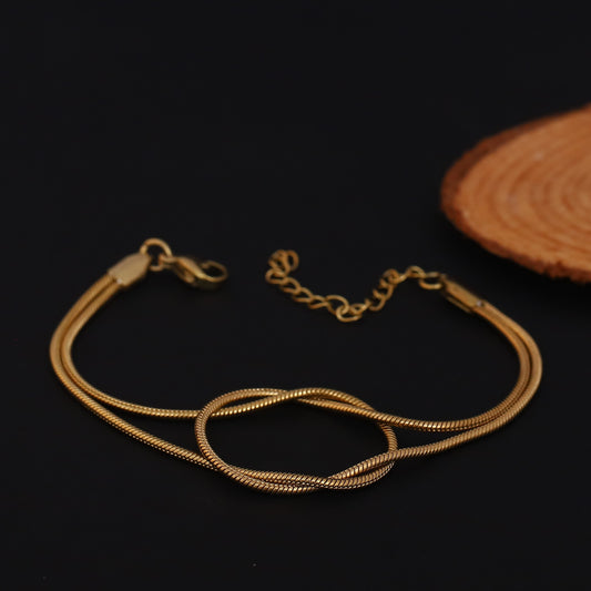 Twisted Chain Bracelet Gold Plated – Single Layer, Anti-Tarnish, Waterproof (GOLD)