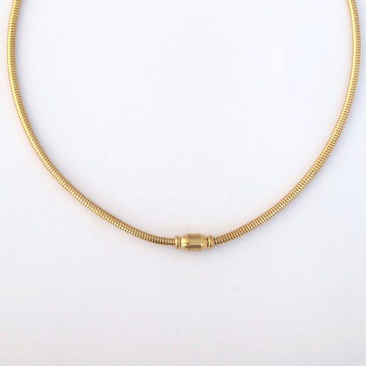 Flower Charm Round Necklace Gold Plated – Single Layer, Anti-Tarnish, Waterproof, Minimalist Style (GOLD)