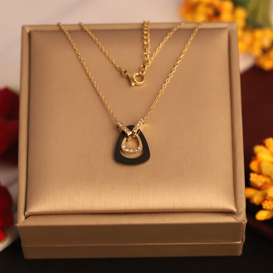 Black Charm Chain Gold Plated – Single Layer, Anti-Tarnish, Waterproof, Minimalist Style (GOLD)