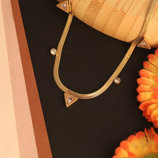 White Stone Charm Snake Chain Gold Plated – Single Layer, Anti-Tarnish, Waterproof, Minimalist Style (GOLD)