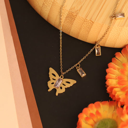 Butterfly Charm white Stones Chain Gold Plated – Single Layer, Anti-Tarnish, Waterproof, Minimalist Style (GOLD)