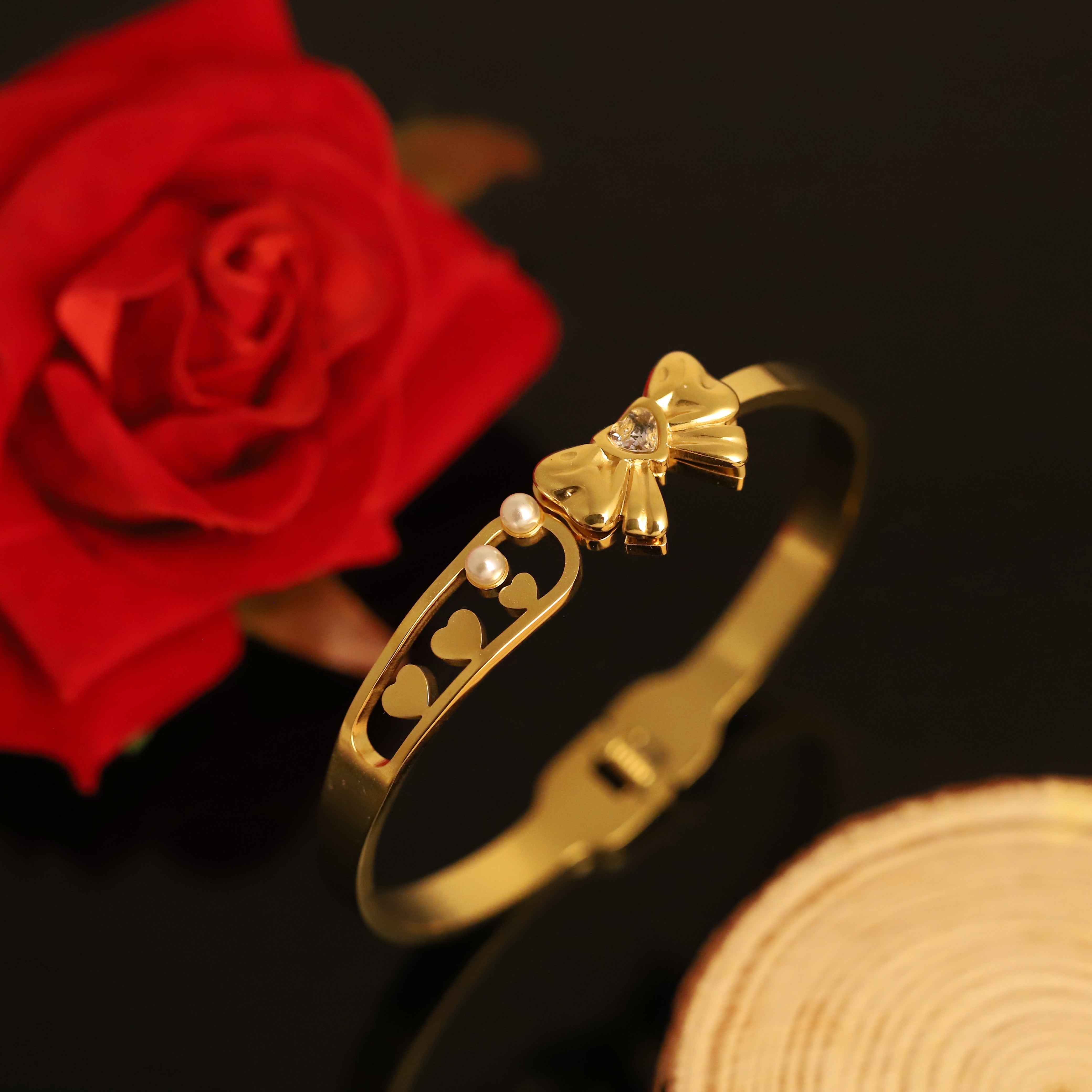 Bow Gold-Plated Stainless Steel Cuff Bracelet – Anti-Tarnish Jewelry for Women & Girls (GOLD)